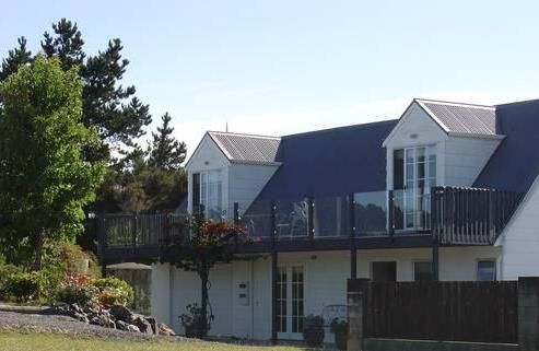 4 Gould Street, Russell