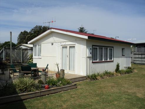 221B Williamson Road, Whangamata