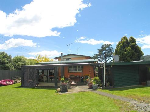 103 Howard Road, Orere Point
