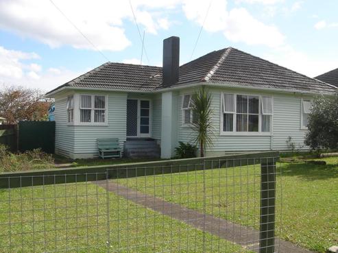 180 Preston Road, Otara
