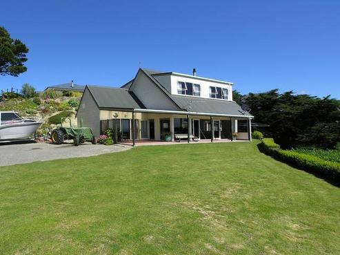 124 Jetty Road, Castlepoint
