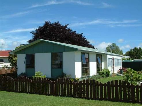 6 Standish Street, Midhirst