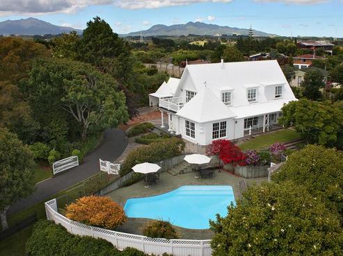 32 Barrett Road, Whalers Gate