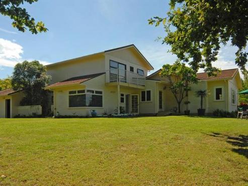 56 Nilgiri Road, Poraiti