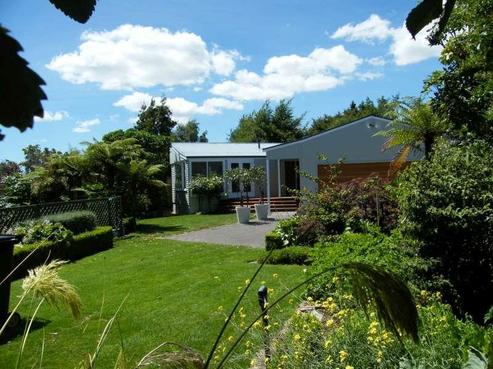 8 Korimako Road, Waipahihi