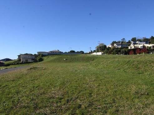 96 Washbourn Drive, Richmond