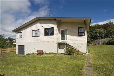 2 Atlantis Place, Totara Vale