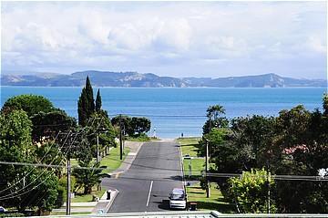 27 Beach Road, Manly