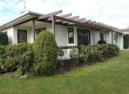 1 Gibbs Place, Kinloch