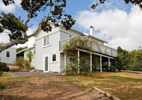 7 Hamilton Road, Surfdale