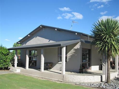 34 Elwood Road, Waipatu