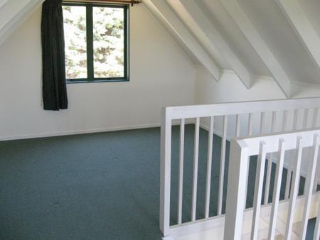 42 Motel Road, Tutukaka