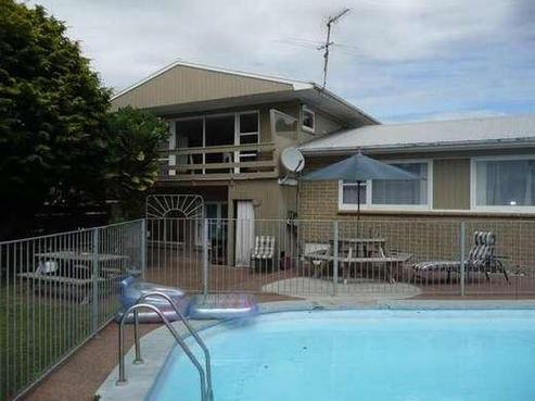8 Azalea Place, Waiuku