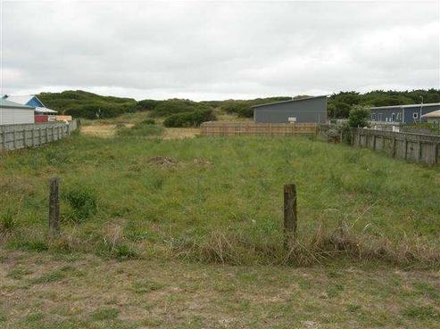 12 Mahuri Street, Himatangi Beach
