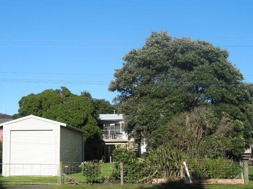115 Mangakahia Drive, Whangapoua