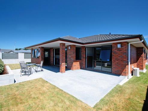 13A Montrose Place, Highlands Park