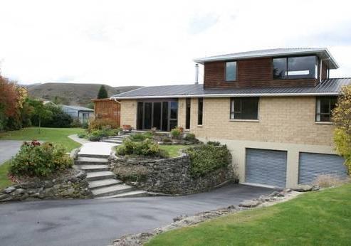 8 Vincent Place, Clyde