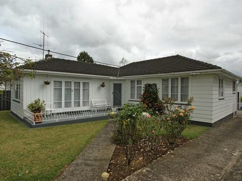 75 Dey Street, Hamilton East