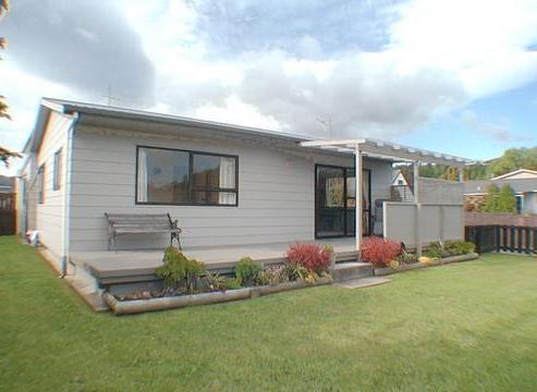 104A The Drive, Whangamata