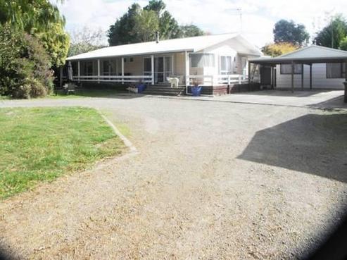 715 Matata Road, Matata