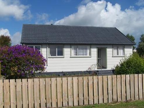 2 Riley Place, Westport
