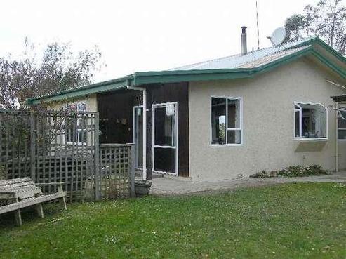 100 Weston Road, Weston