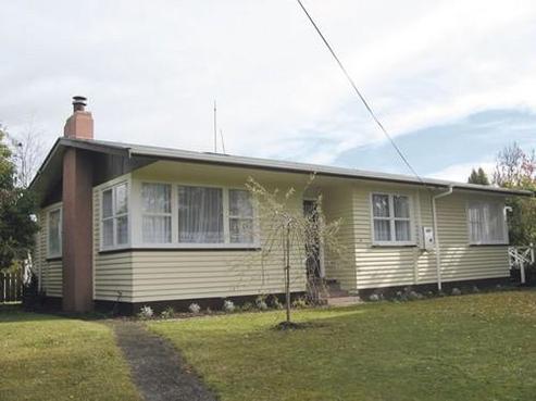 60 Edmund Road, Mangakakahi