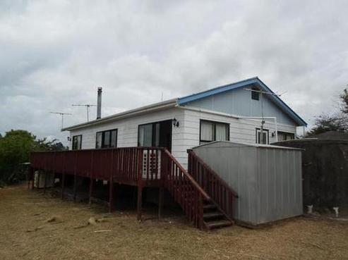 16 Moana Road, Tinopai