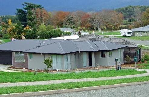 16 Arapeta Place, Takaka
