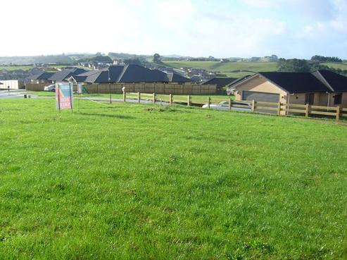 121 Valley Road, Pukekohe