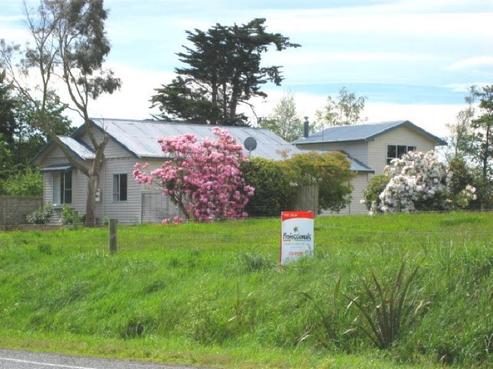 374 Riverton Wallacetown Highway, Thornbury