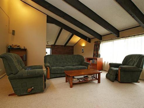 35 Orchard Avenue, Enderley