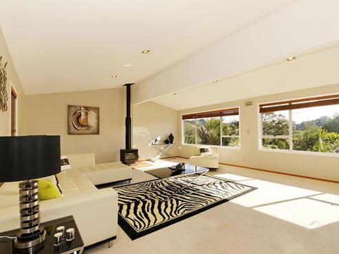767 West Coast Road, Oratia