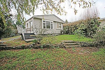 102 Dunns Avenue, The Pines Beach