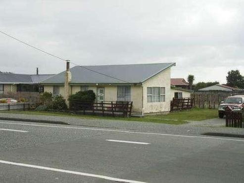 340 Main South Road, Paroa