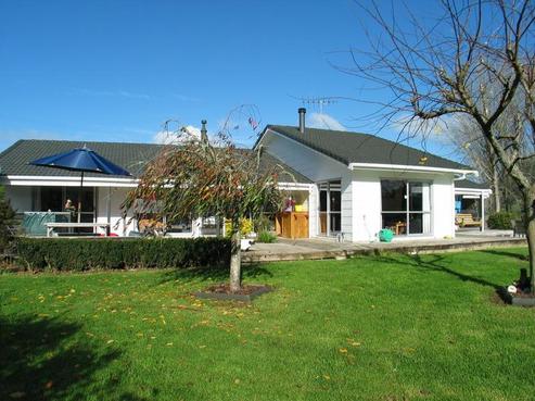 129 Whitford Park Road, Whitford