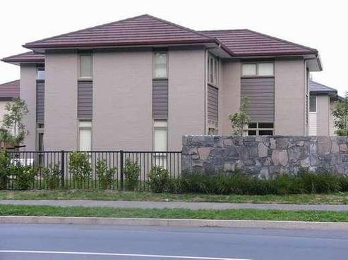 2 Flint Way, Stonefields