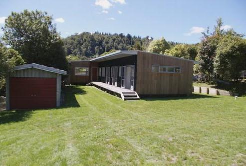 17 Oxford Road, Lake Rotoma