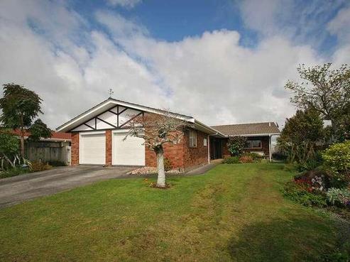 32 Wesley Avenue, Frankleigh Park
