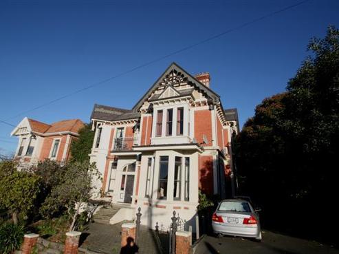 18 Constitution Street, Dunedin Central