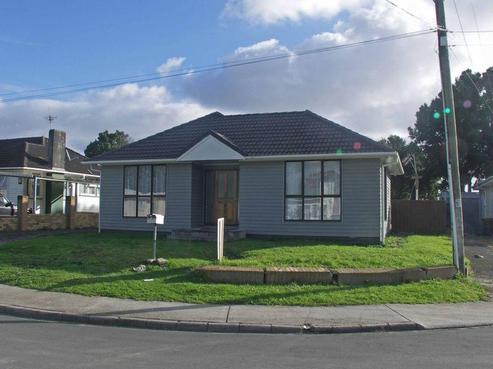 6 Luke Place, Otara