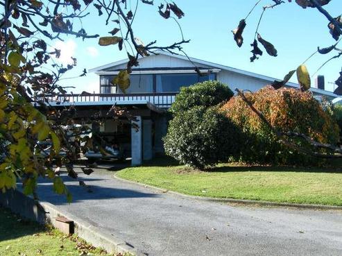 70 Birch Street, Hilltop