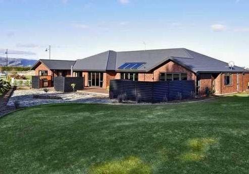 23 Grangewood Drive, Lincoln