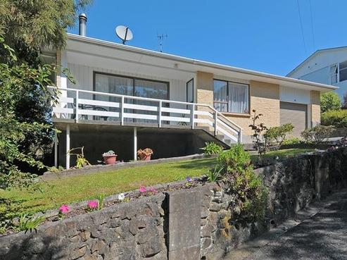 30 Field Street, Silverstream