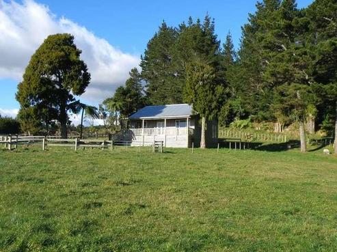 694 Upper Pitone Road, Oakura