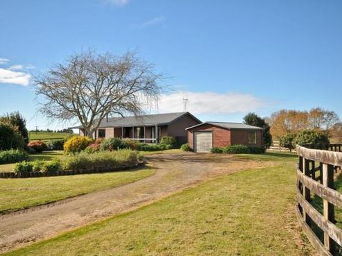 201 Gillard Road, Ngahinapouri