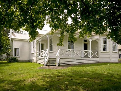 24 Tourist Road, Clevedon