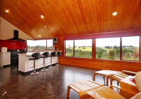 12A Boulevard Drive, Merrilands