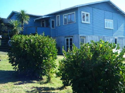 48 Queen Street, Riverhead