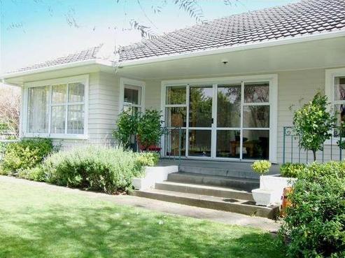 28 Bledisloe Avenue, Stoke